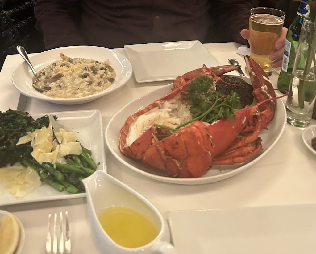 Christos Steak House