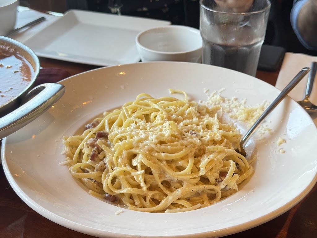 Cioppino's