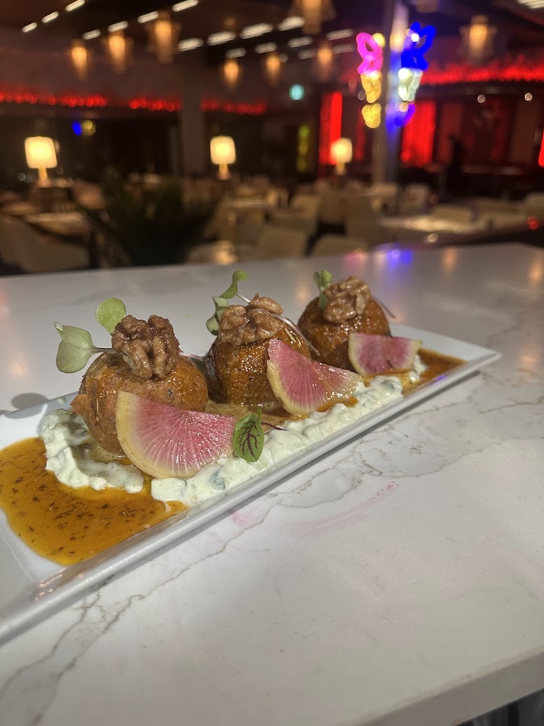 Cocobaz Lounge Restaurant