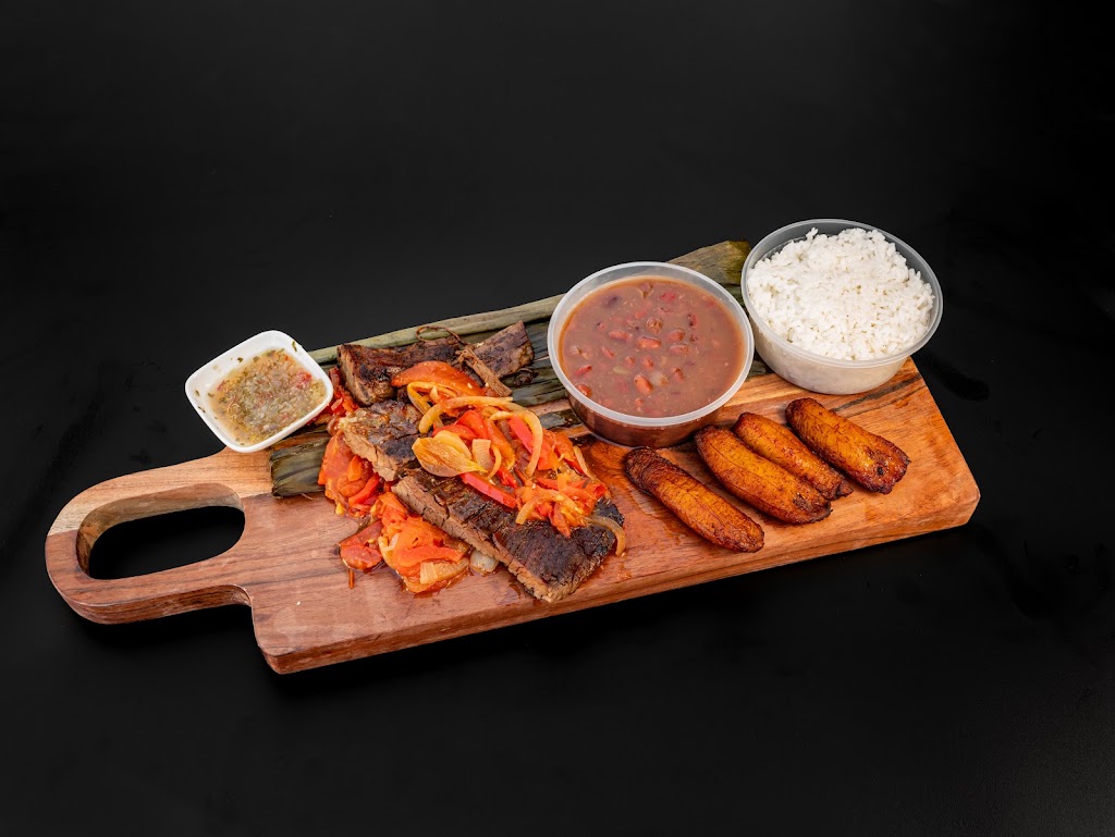 Colombian’s Food Factory (Food Court)