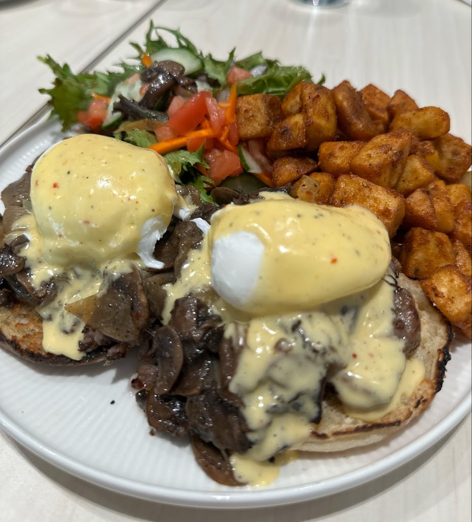 Crack'd Brunch