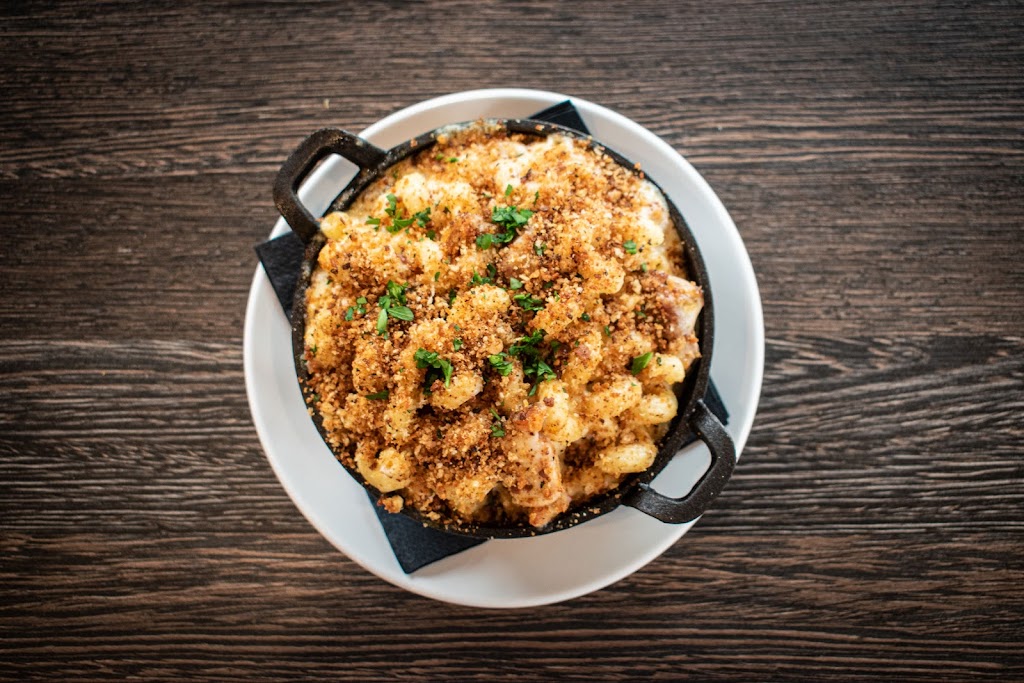 Crescent Bistro