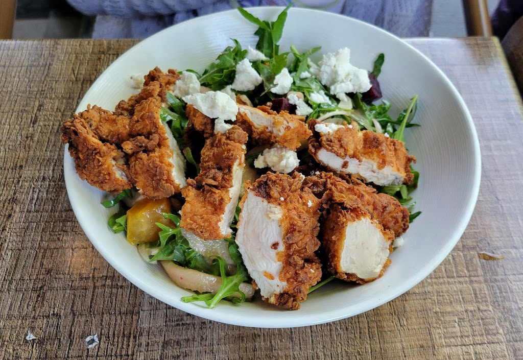 Crescent Bistro