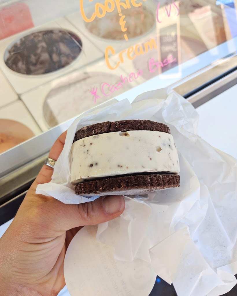 Curbside Creamery