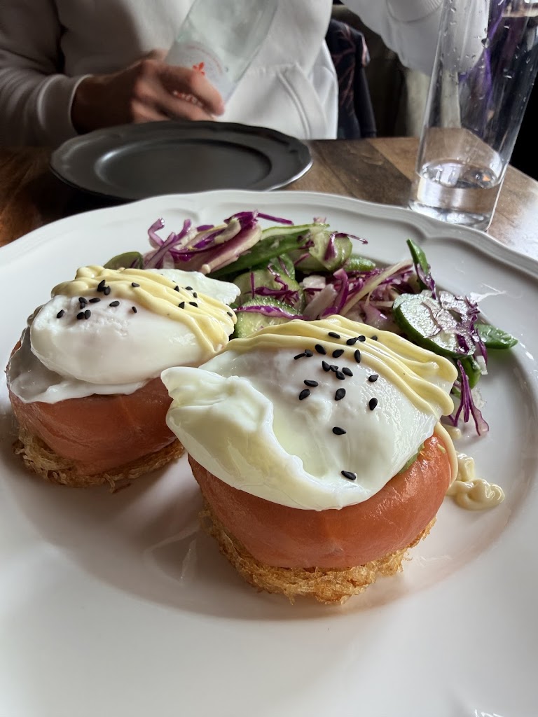 DACHA Kitchen & Bar