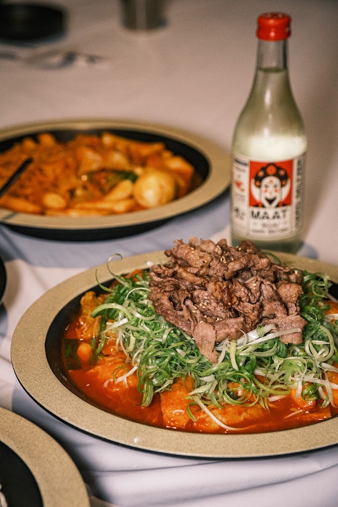 Dae Bak Korean Fusion Eatery & Lounge