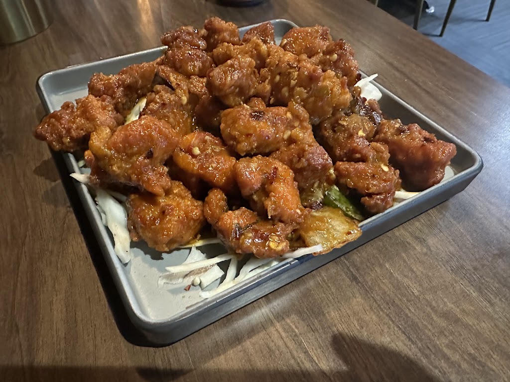 Dakshin Flavours Indian Kitchen and Bar - Downtown