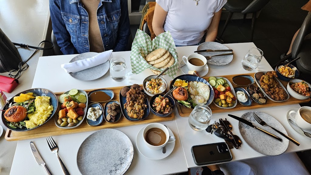 Darna Middle Eastern Kitchen