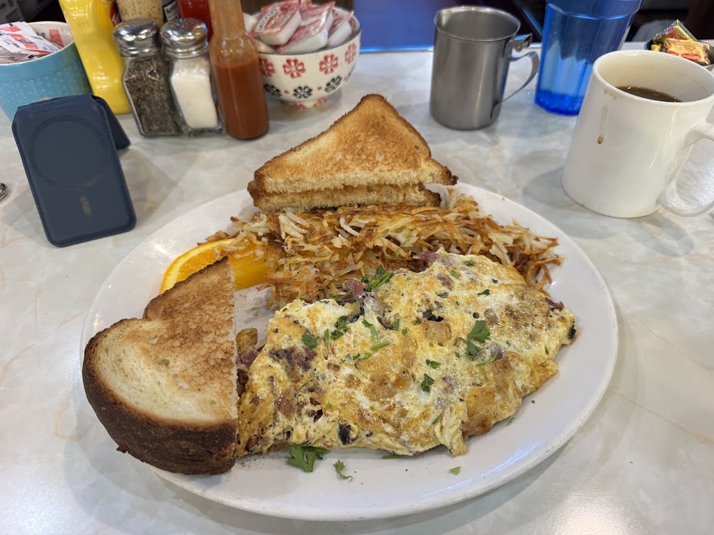 David's Delicatessen & Diner