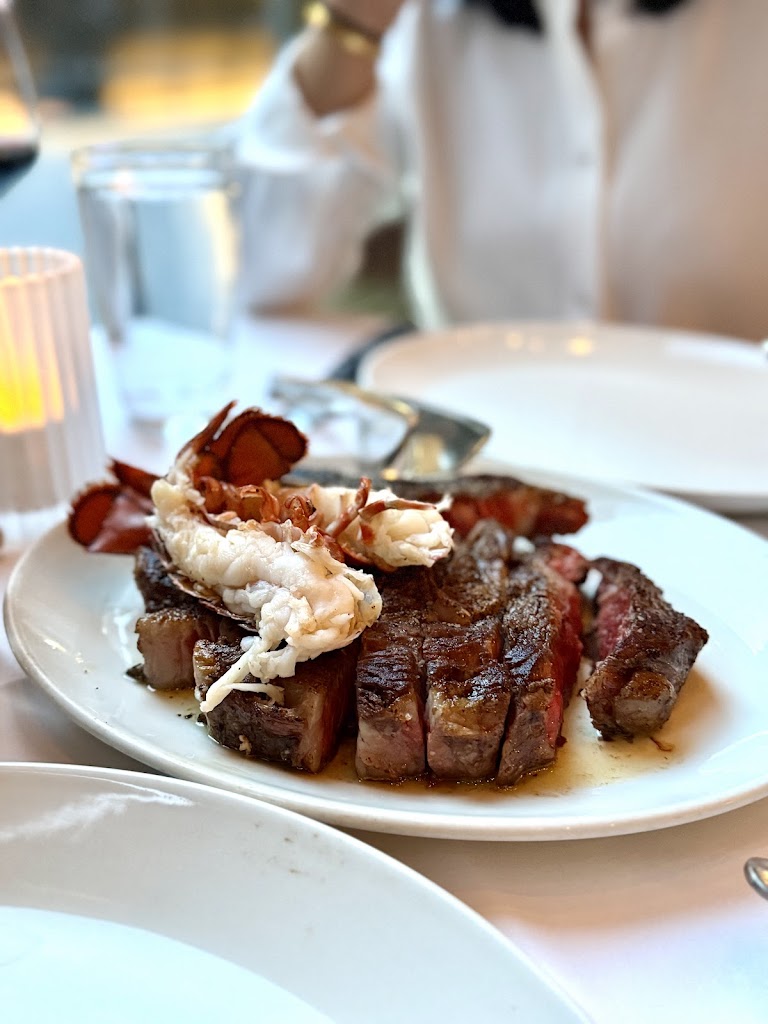 Del Frisco's Double Eagle Steakhouse