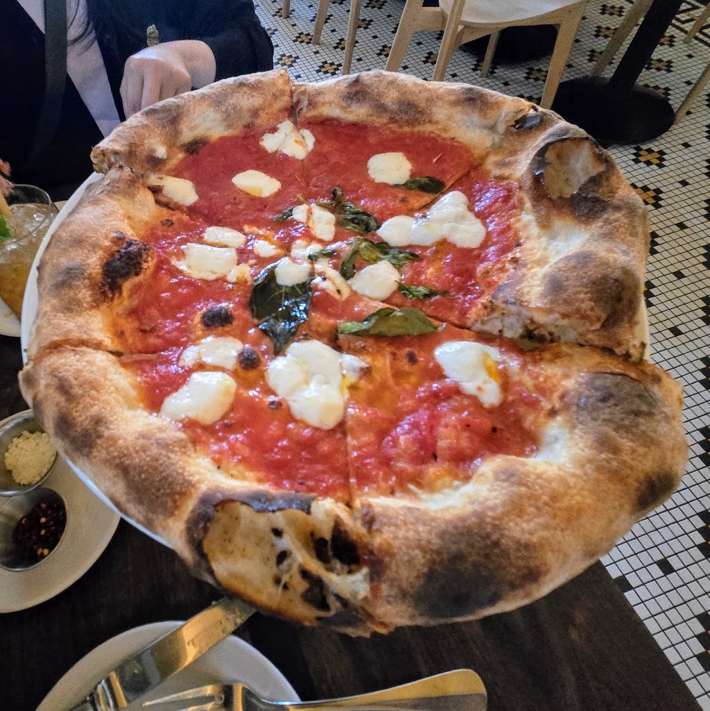 Delfina Restaurant