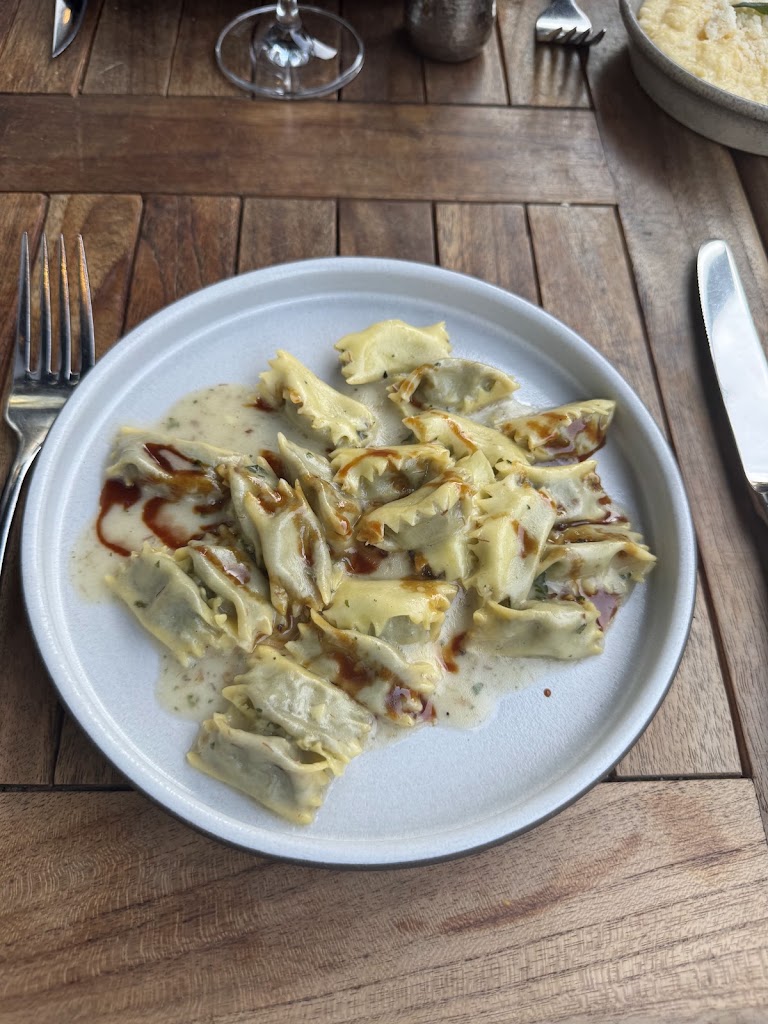 Delfina Restaurant