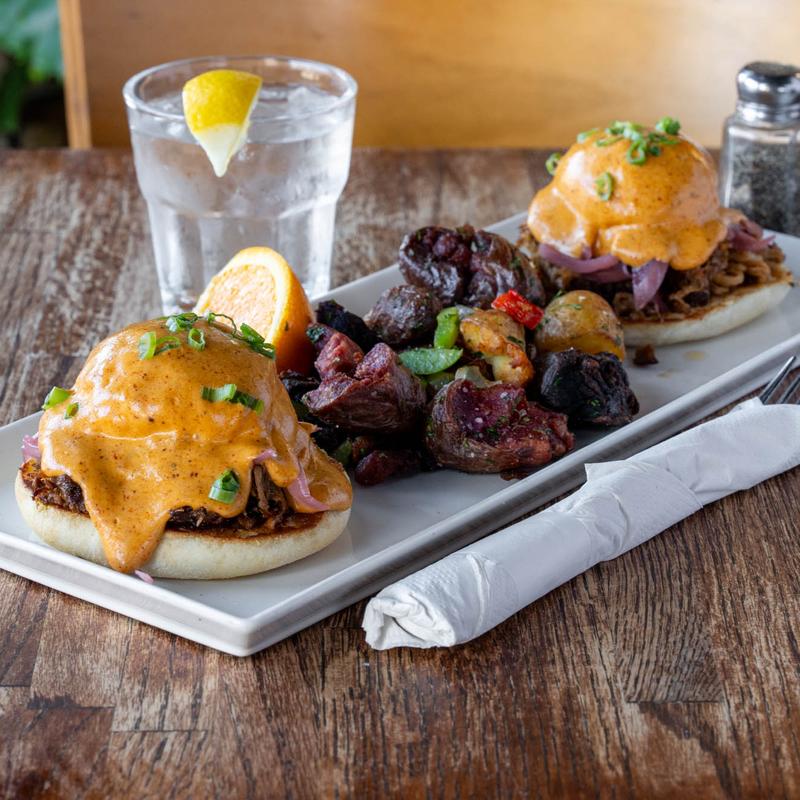 Deluxe Bar & Grill