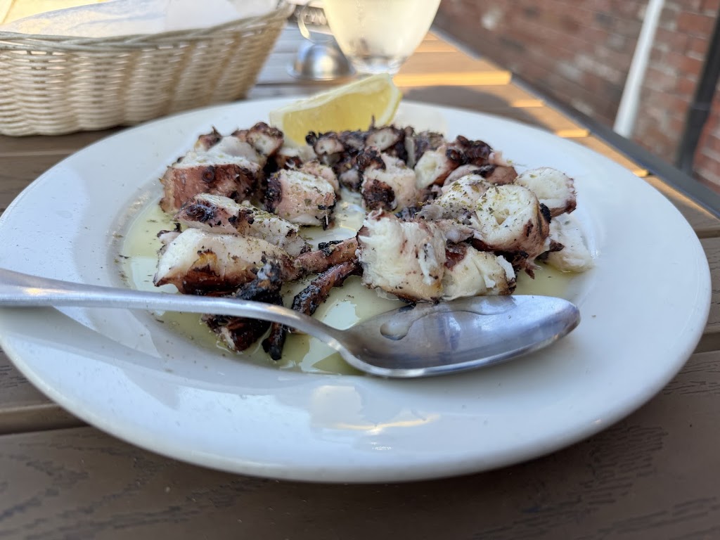 Desfina Restaurant