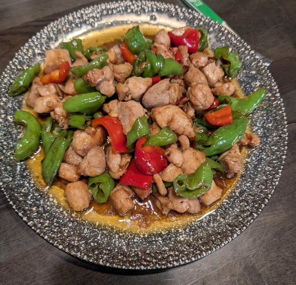 DONGBEI Restaurant & Bar东北餐厅&酒吧