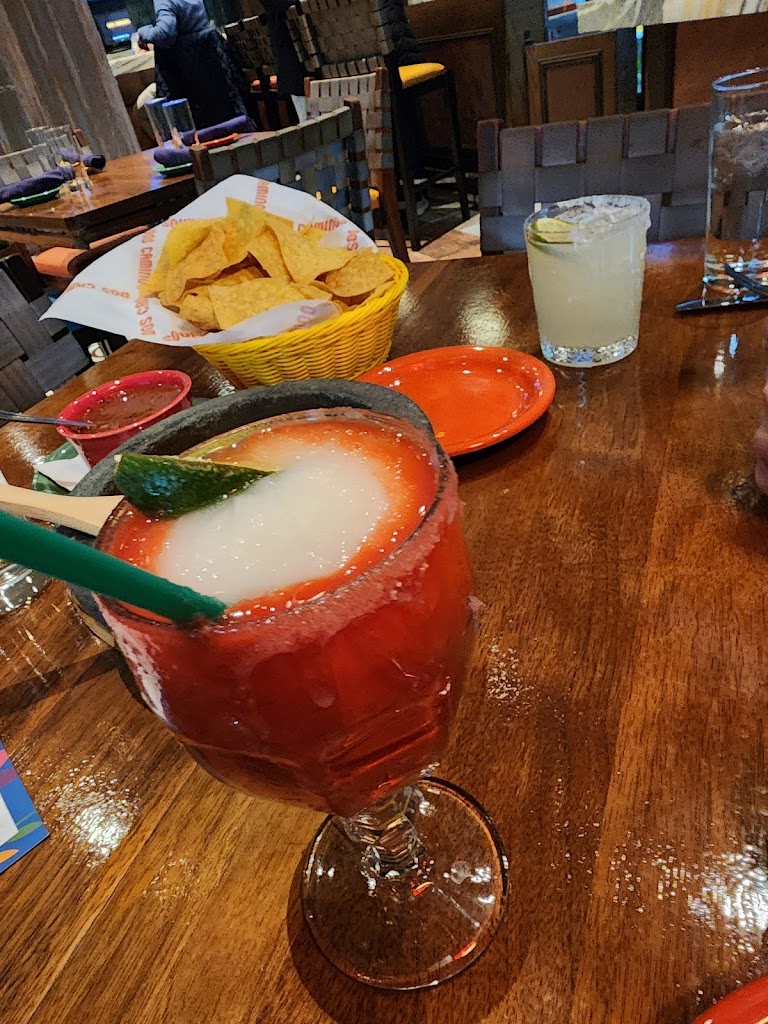 Dos Caminos