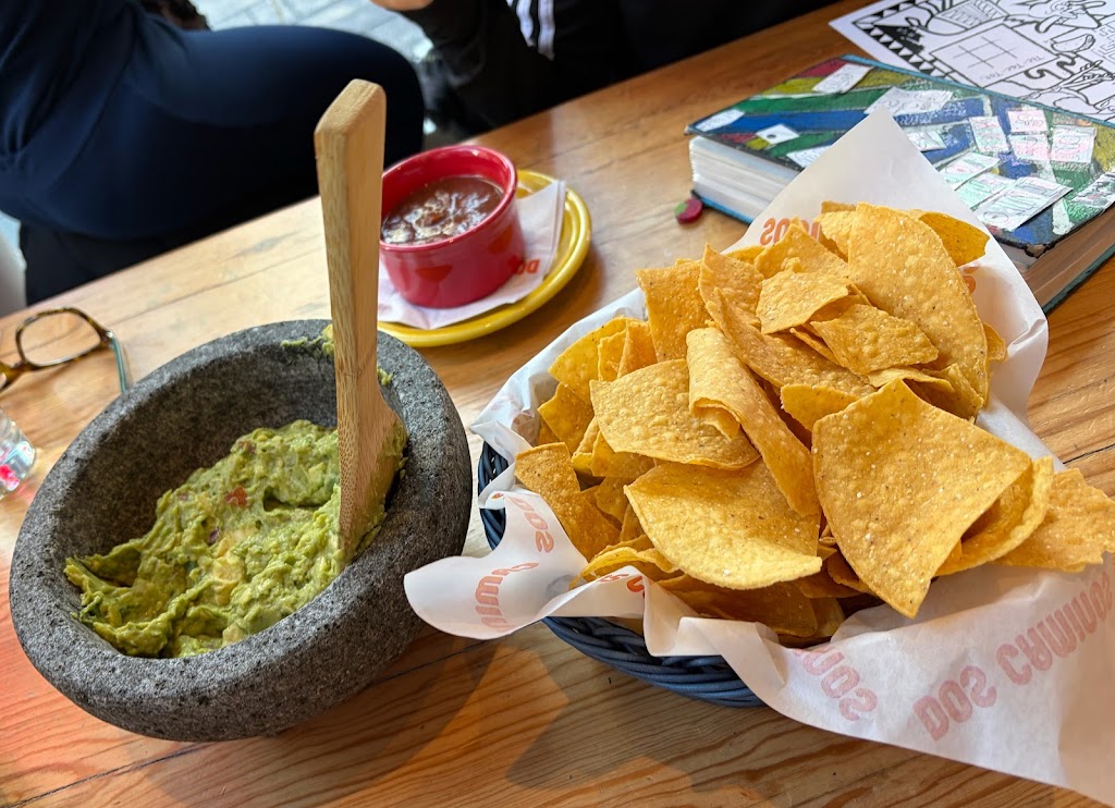 Dos Caminos