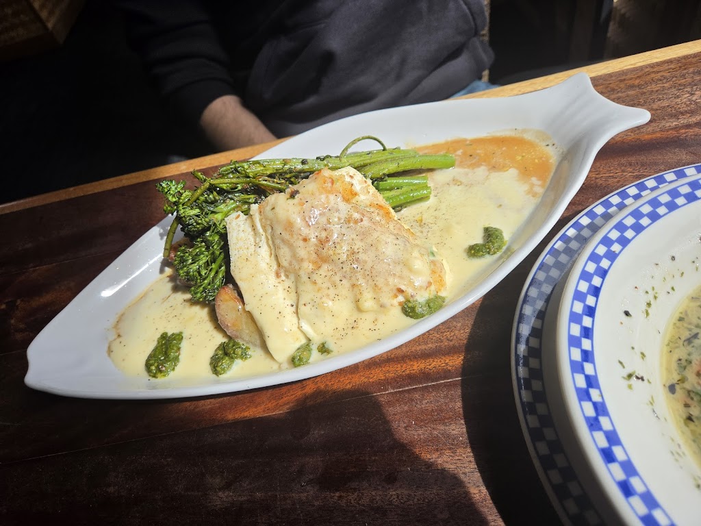 Duke's Seafood Greenlake