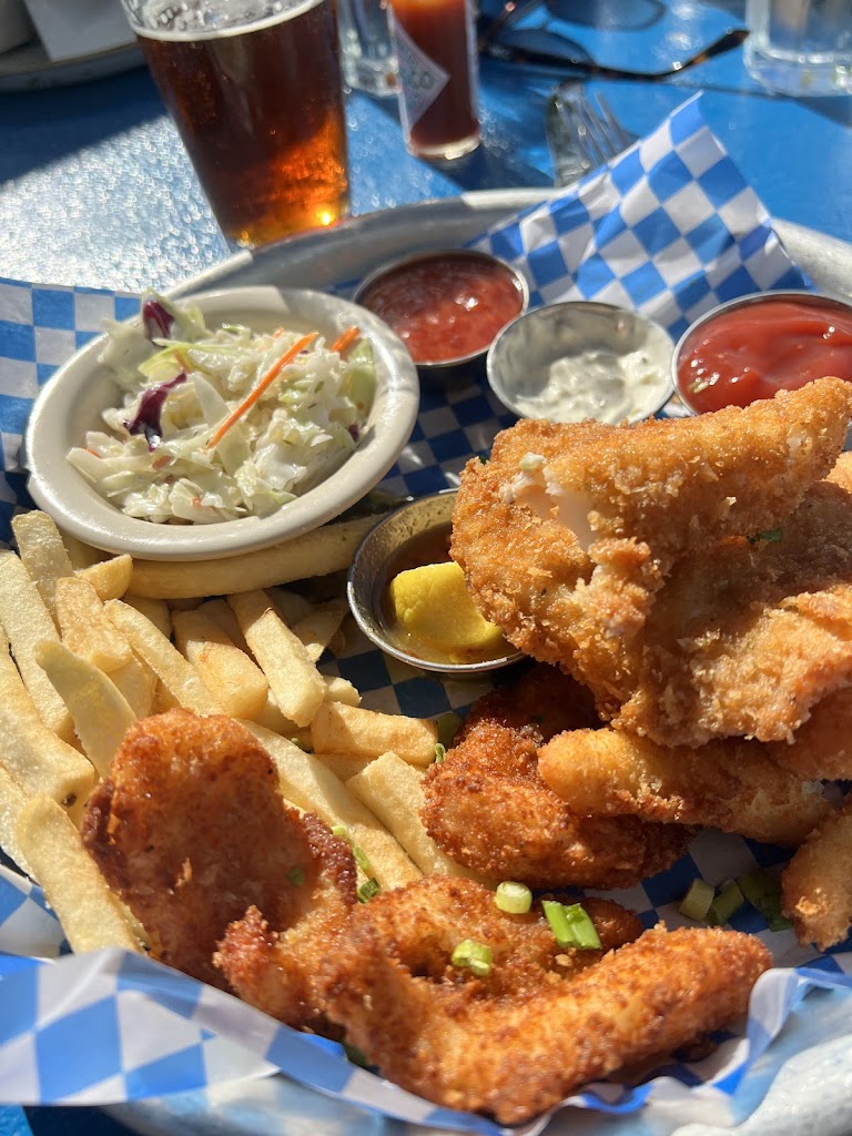 Duke's Seafood Greenlake