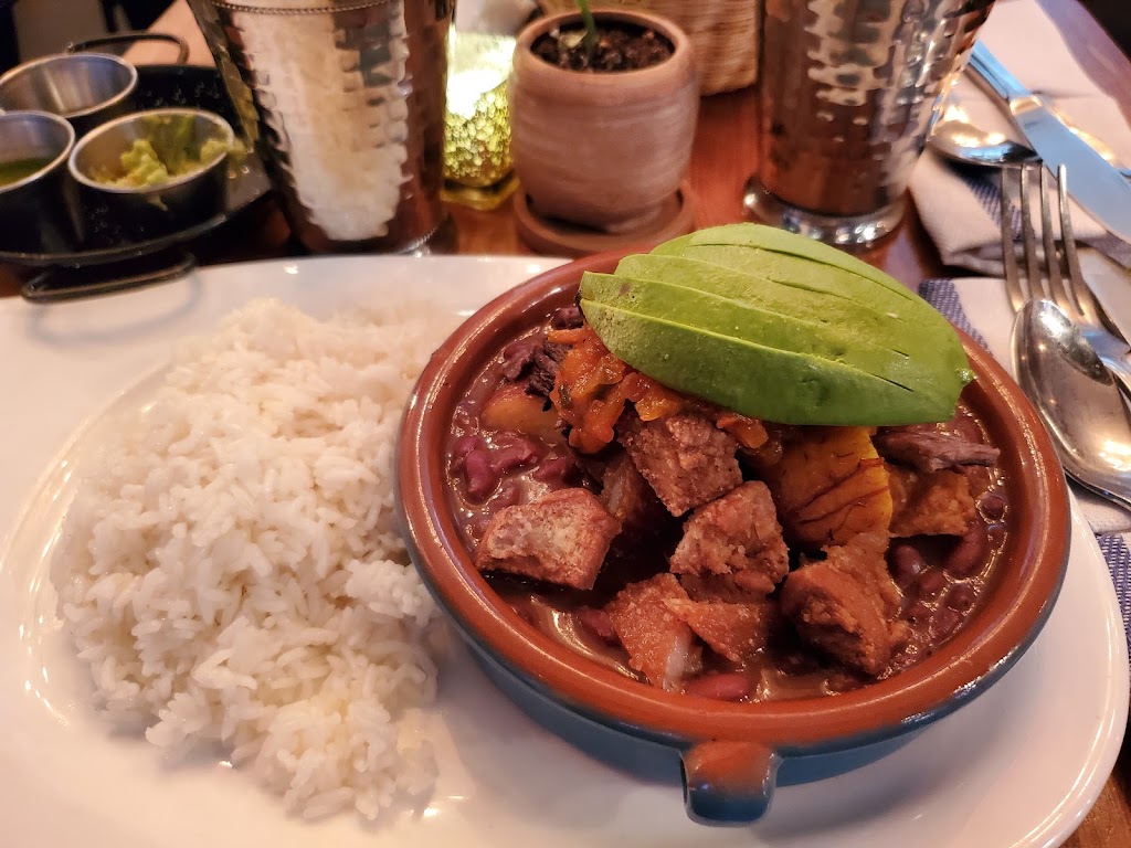 Dulce Vida Latin Bistro