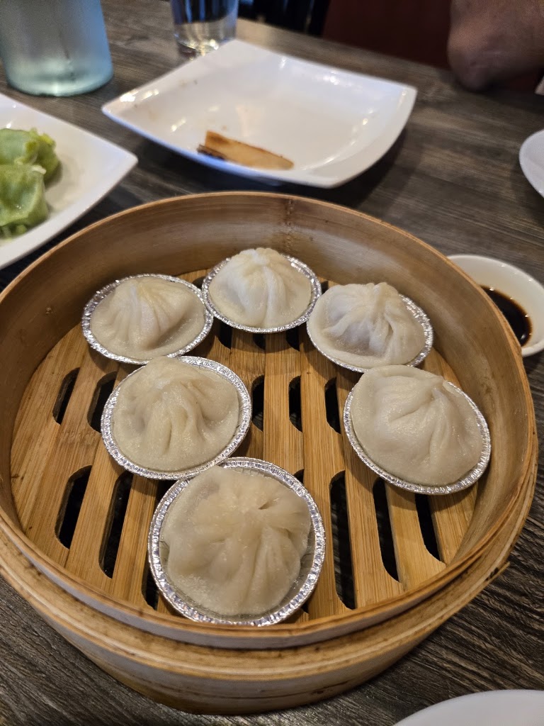 Dumpling House