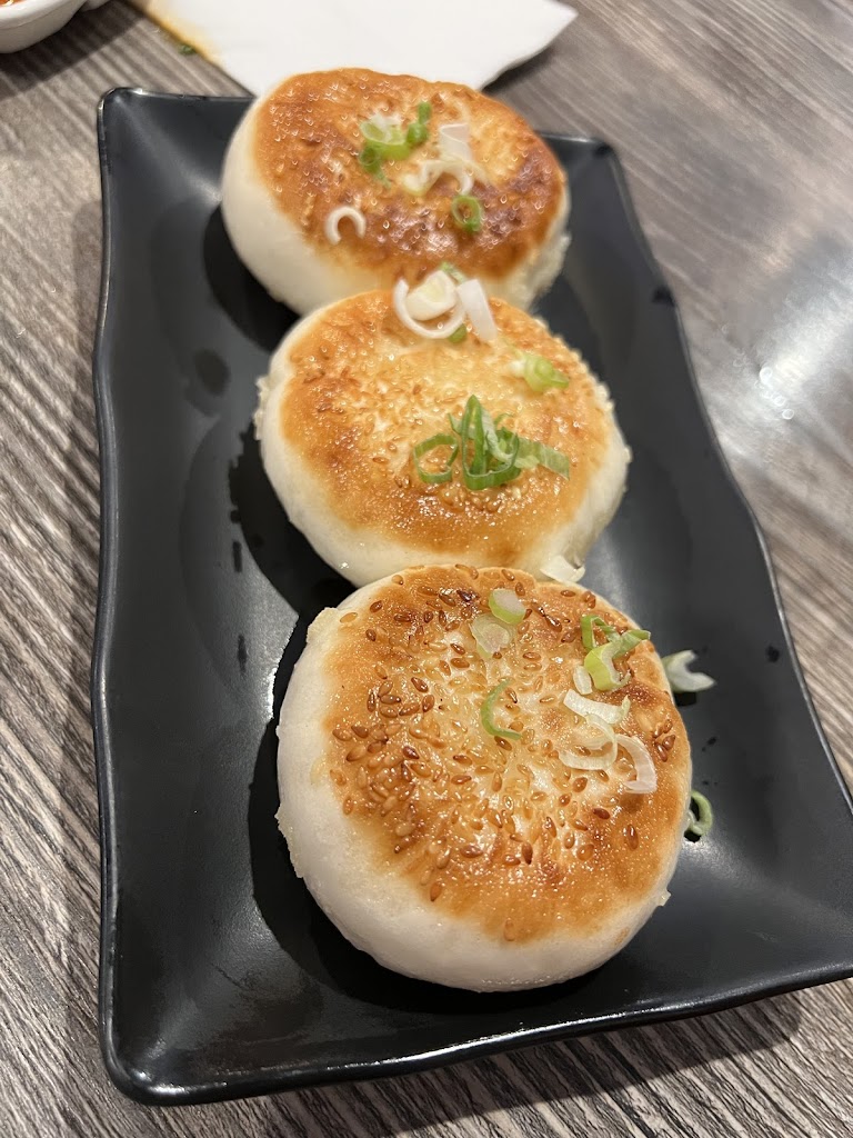 Dumpling House