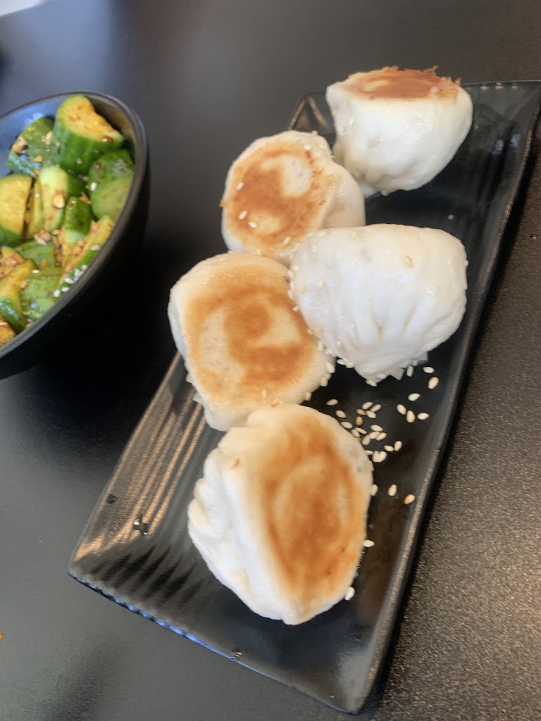 Dumpling Specialist