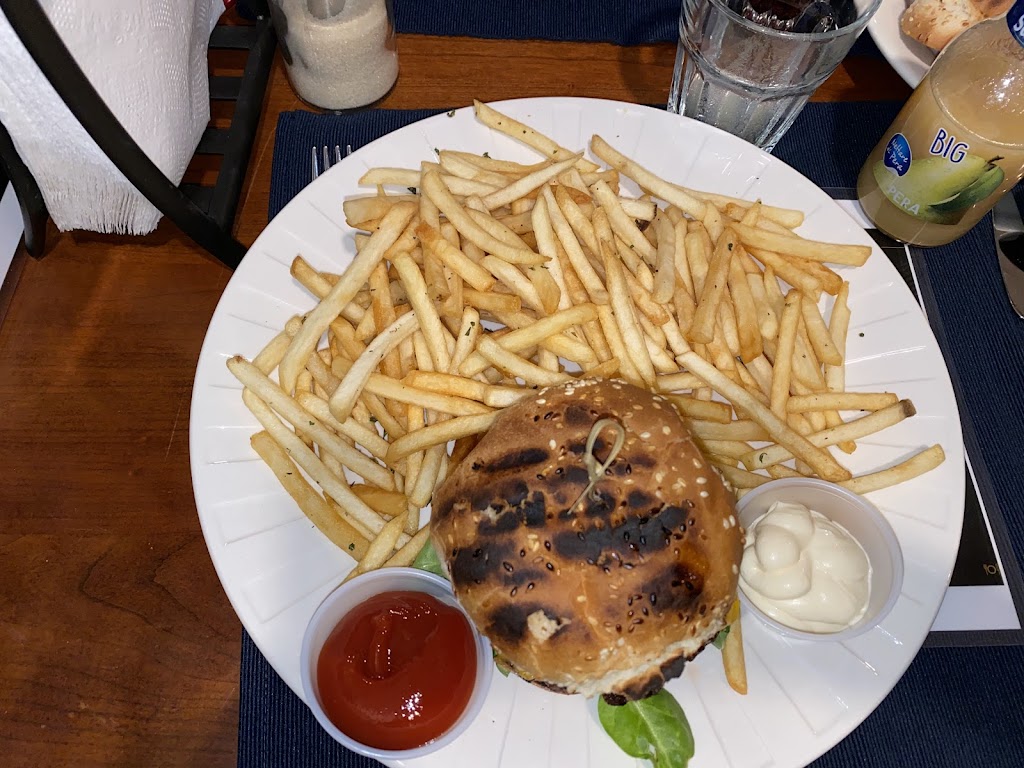 Eagles Bar & Grill
