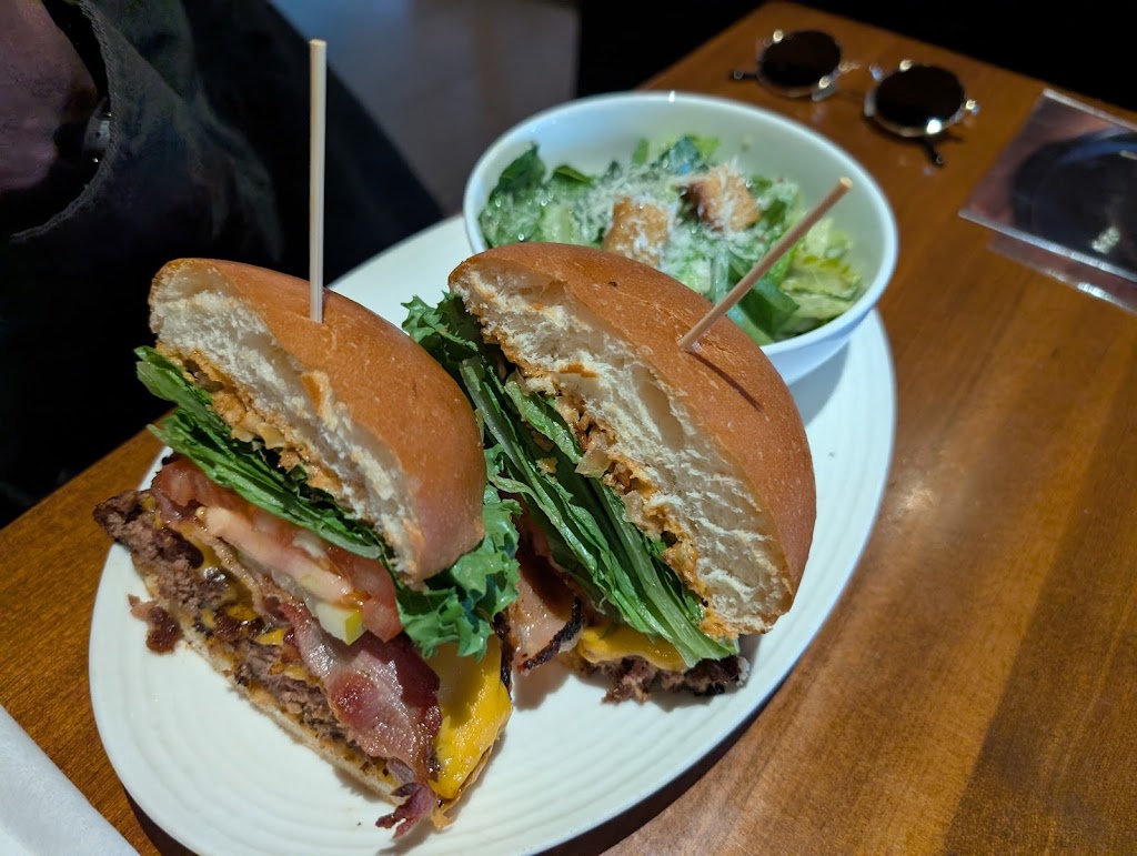Earls Kitchen + Bar