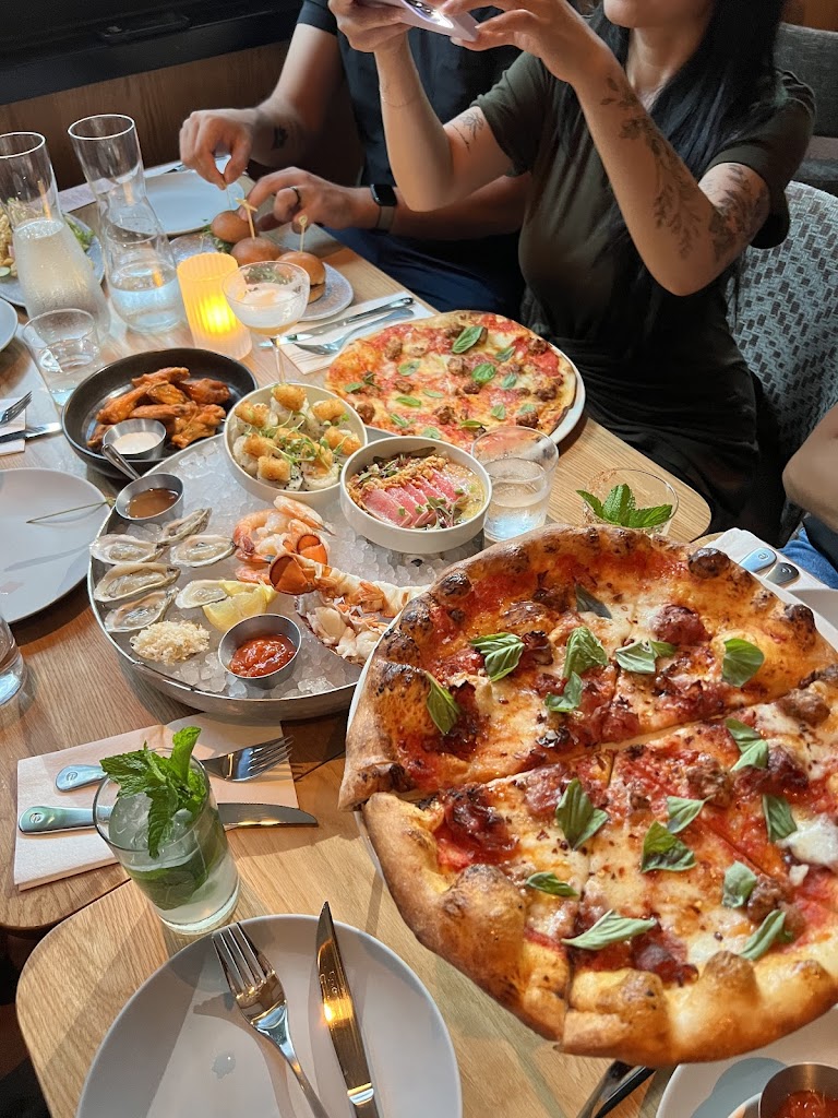 Earls Kitchen + Bar
