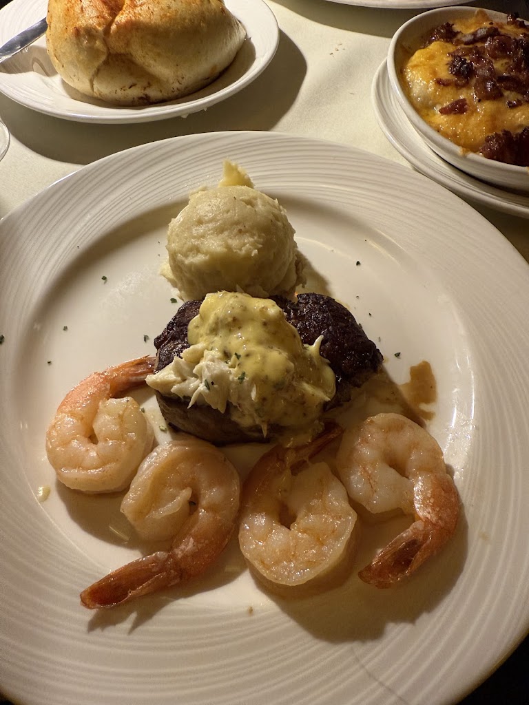 Eddie Merlot's