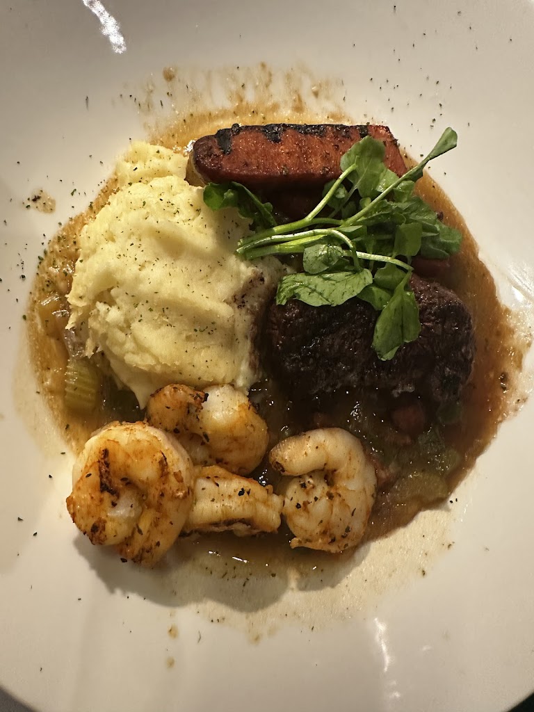 Eddie Merlot's