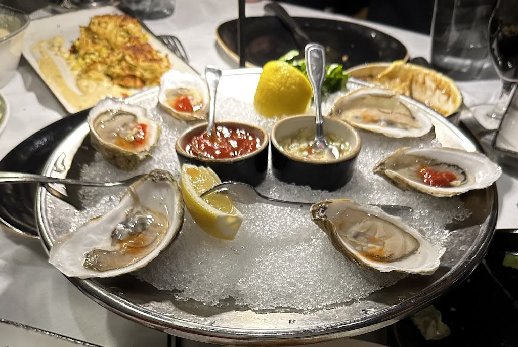 Eddie Merlot's