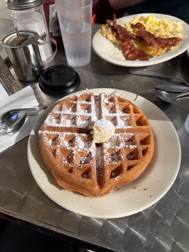 Eddie's Cafe