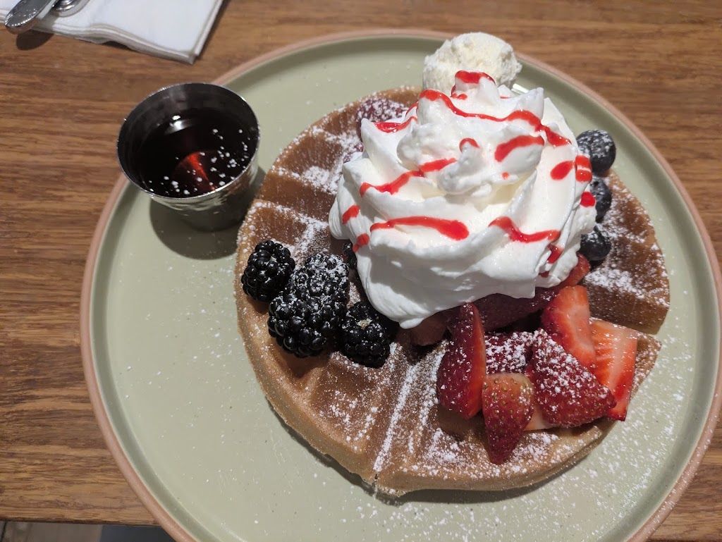 Eight AM Brunch