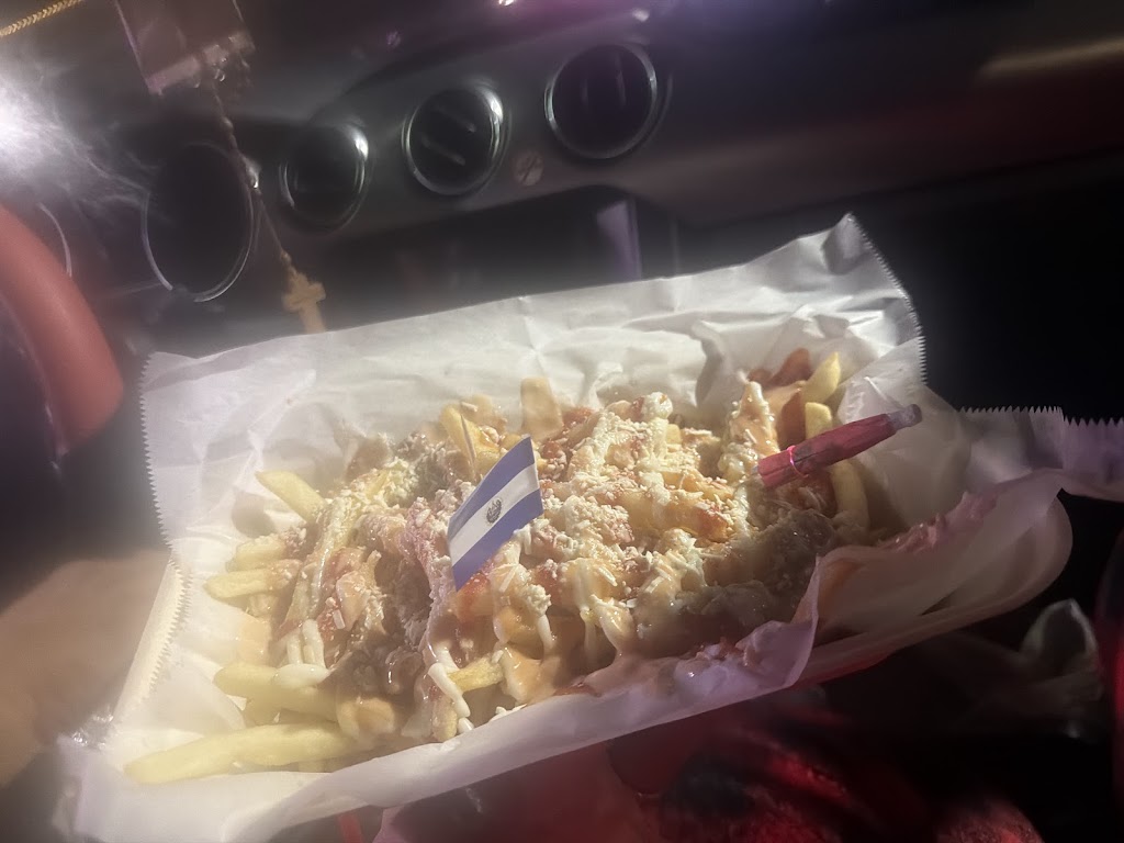 El Cipitio salvadoran foodtruck