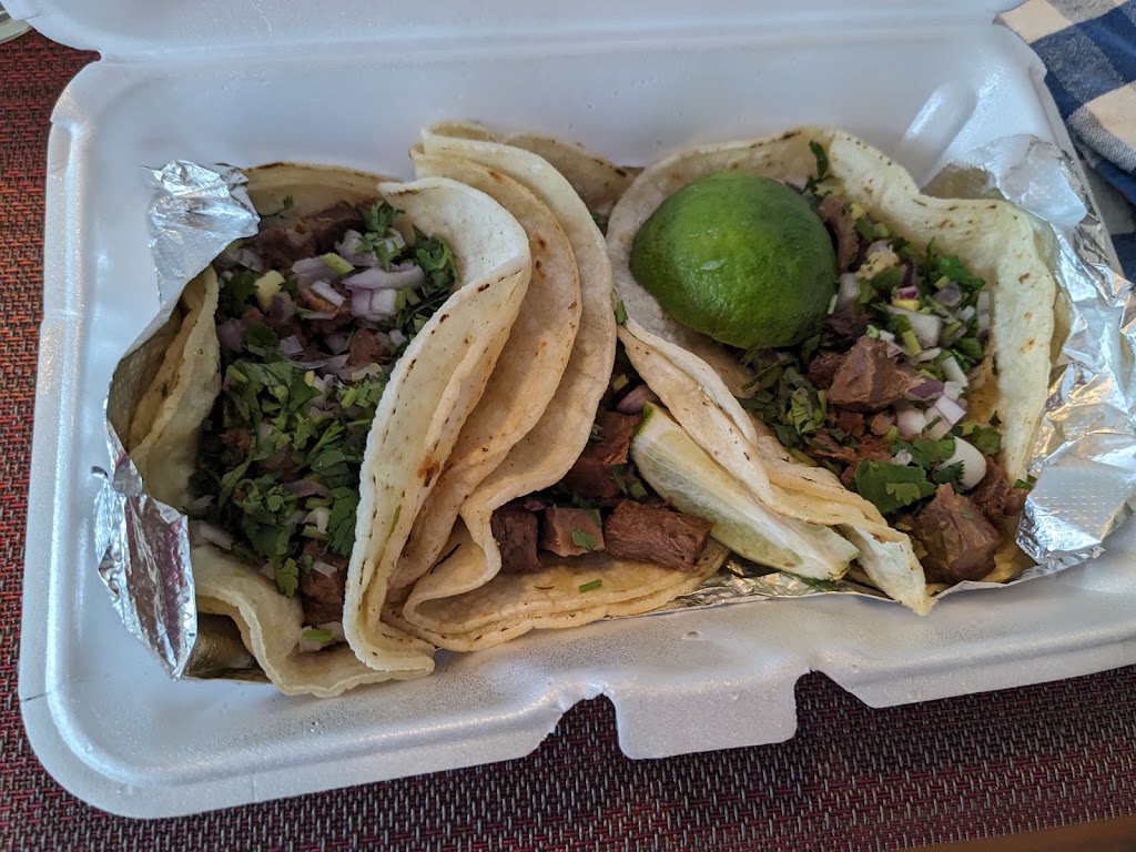 El Sabor Salvadoreño Restaurant