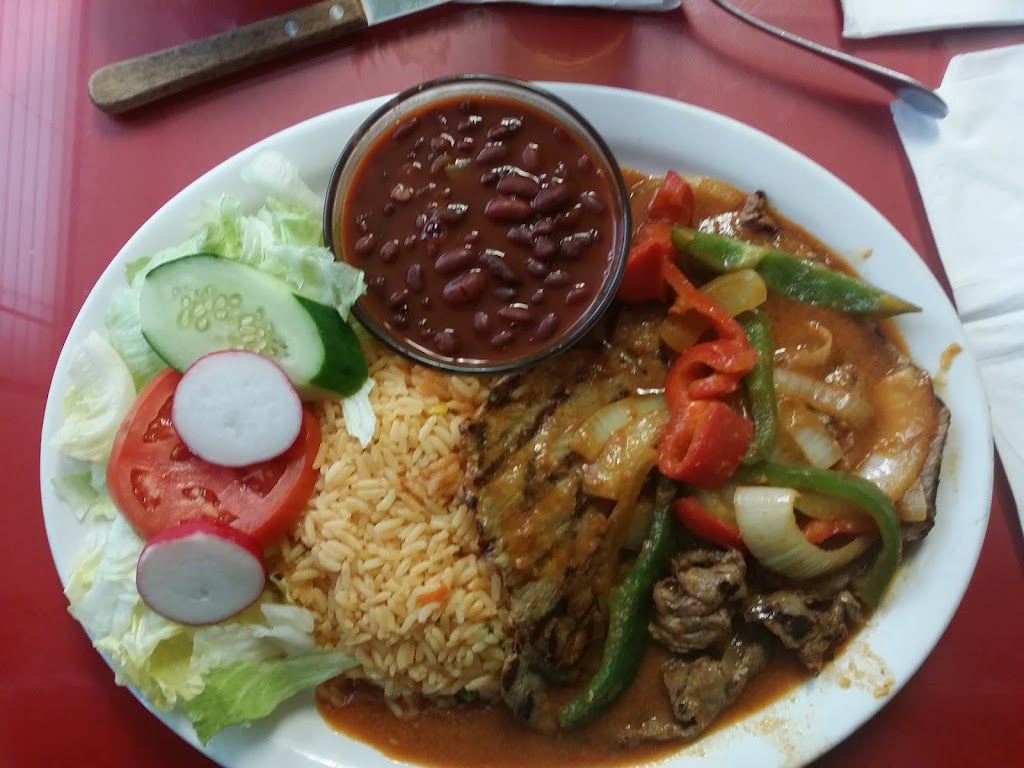 El Salvadoreño Restaurant