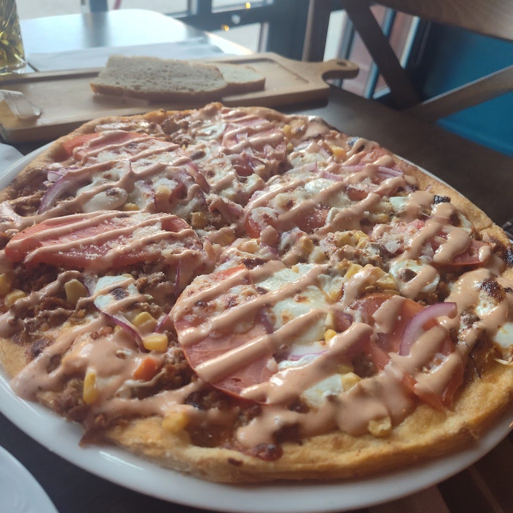 El Tanque Trattoria Bar
