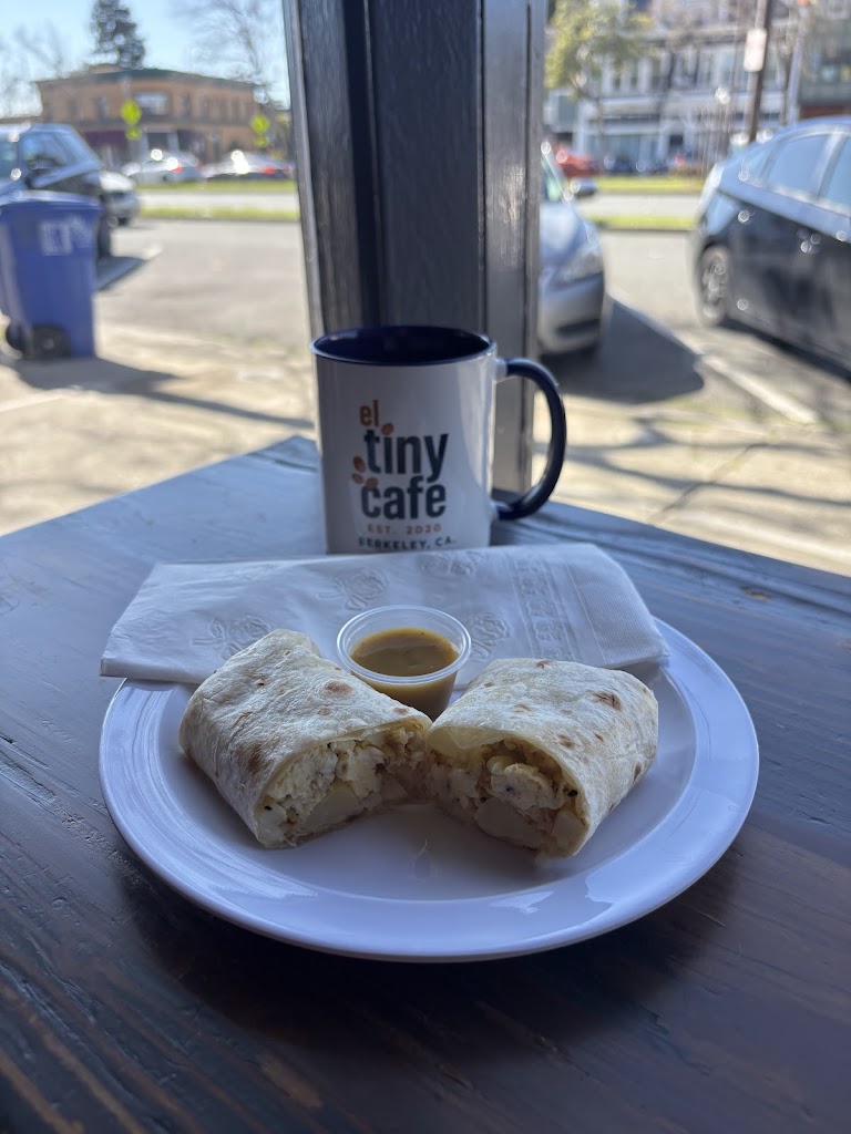 EL TINY CAFE
