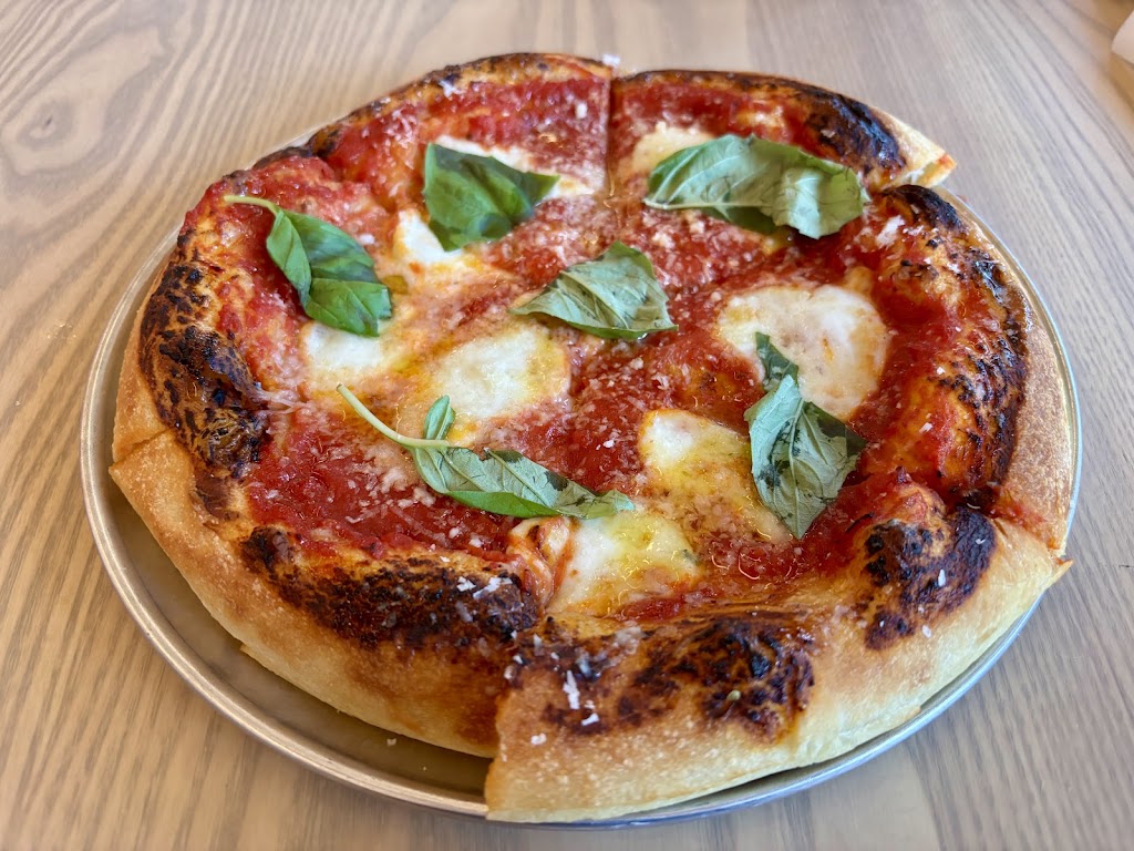 Everyside - Social Eatery & Taphouse