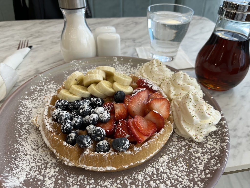 Evviva Breakfast and Lunch