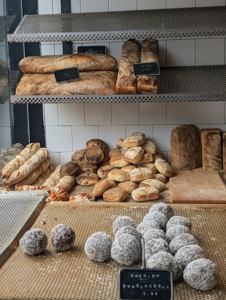 Fabrique Artisan Bakery