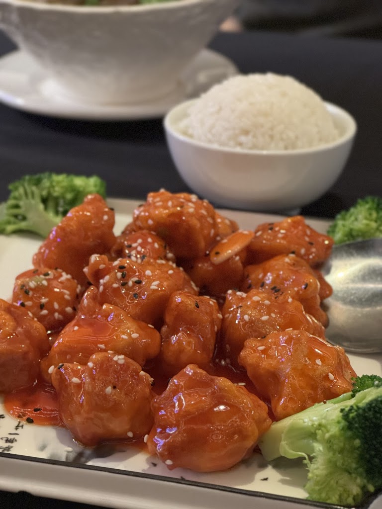 Fan Szechuan Restaurant & Bar