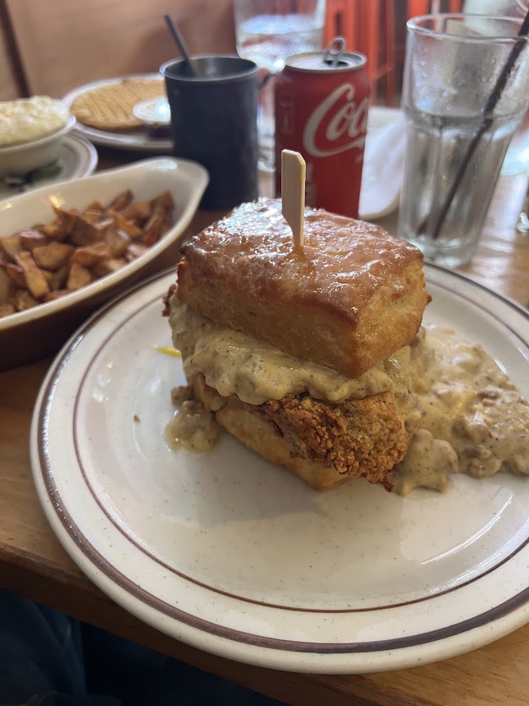 Fat's Chicken and Waffles