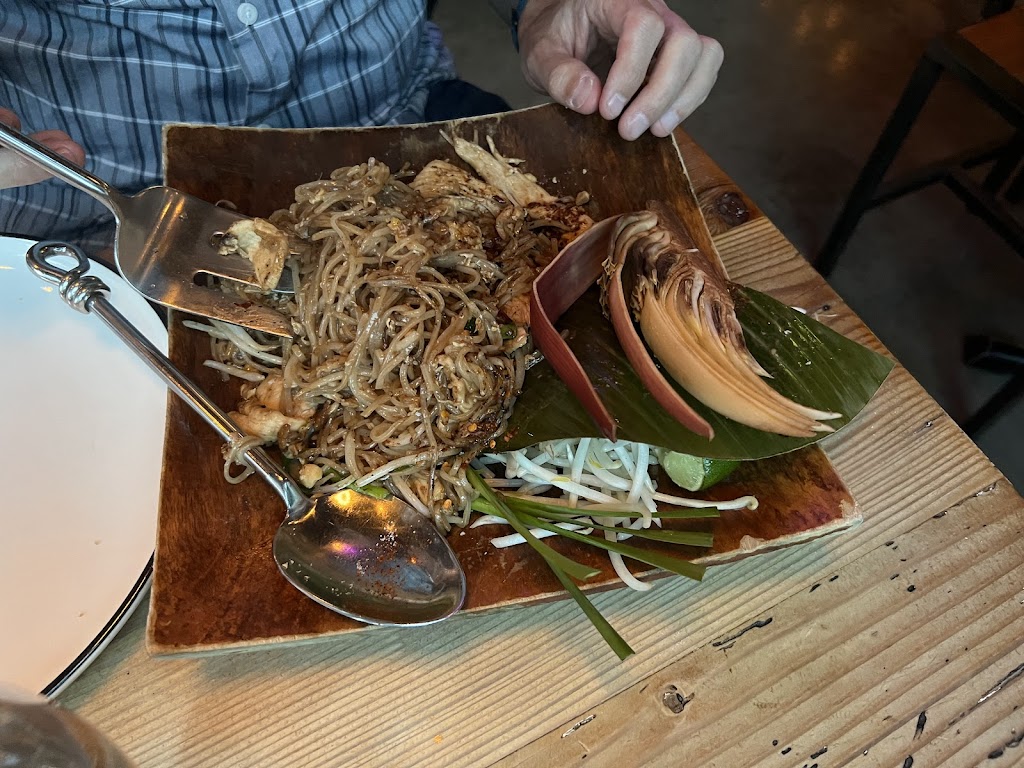 Fern Thai Eatery & Bar (Caphill)