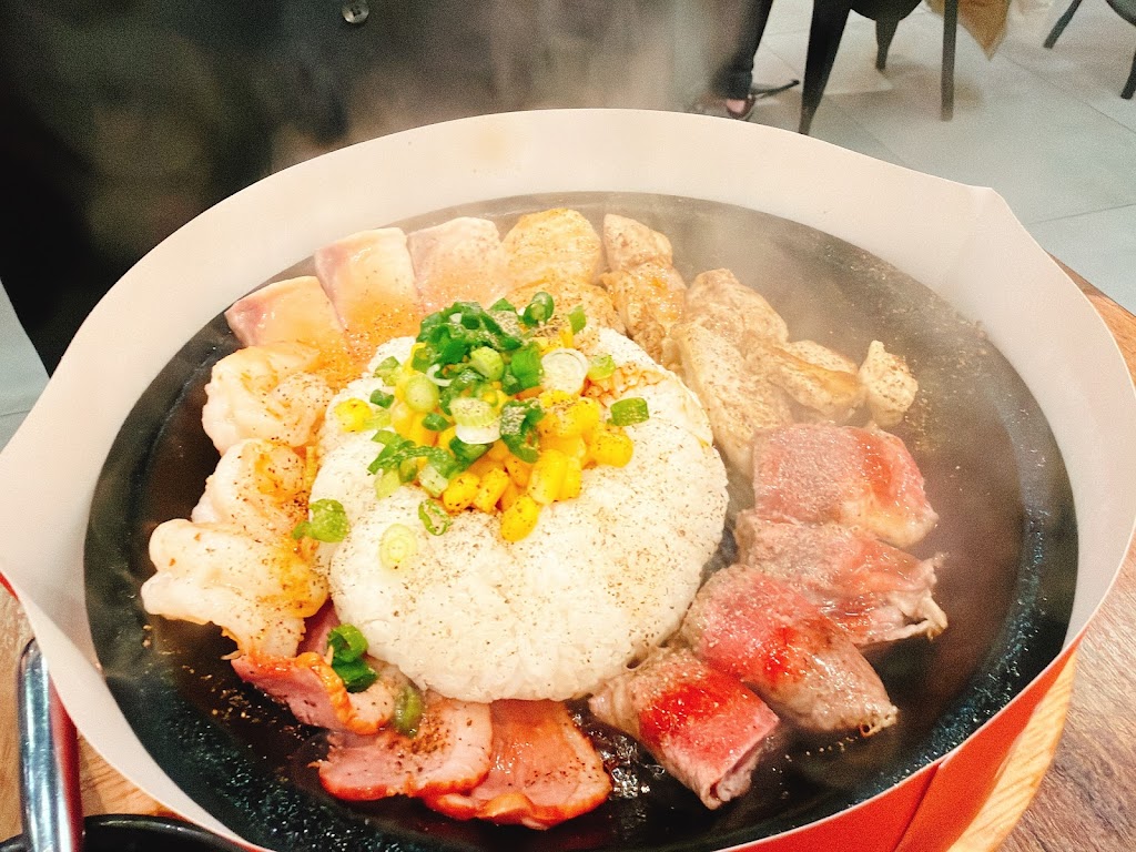 Flaming Kitchen 一伙堂 (Downtown Toronto)