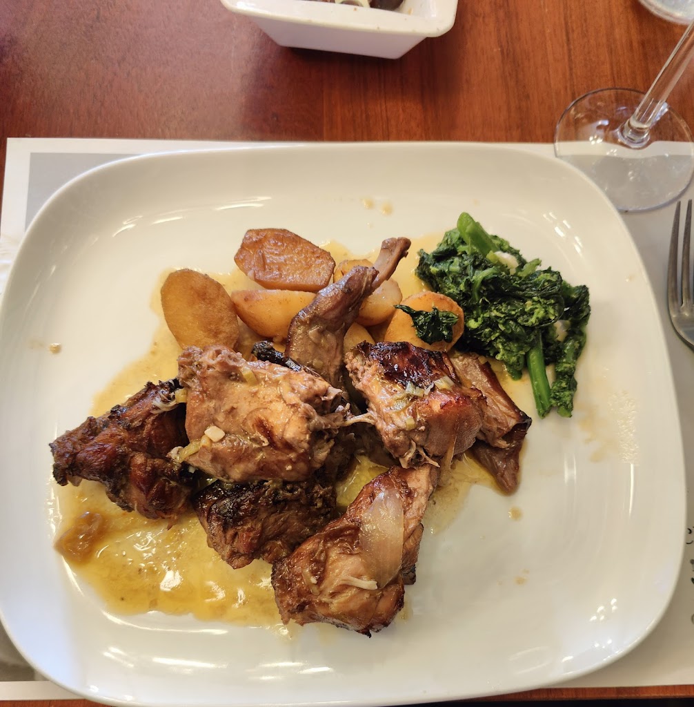 Flor do Ave Restaurant (1654 St Clair Ave W, Toronto) - Portuguese Cuisine