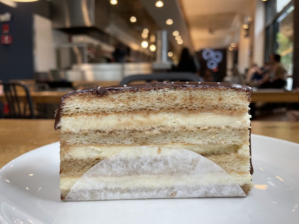 Flour Bakery + Cafe