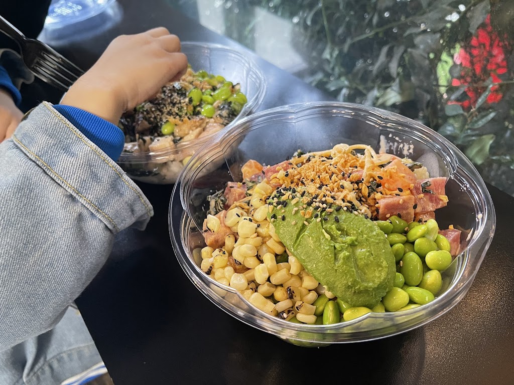 FOB Poke Bar